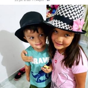 Meet your Posher, Mariela judith